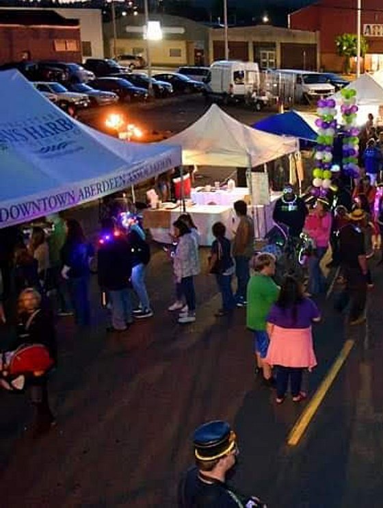 Rain Glow Aberdeen Art Center Rain Glow Aberdeen Art Center